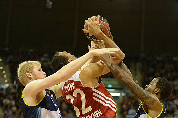 球队必须 球队必须