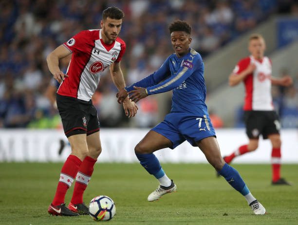 以某著名科 以某著名科